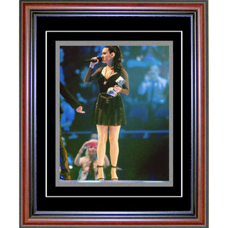 Katy Perry Unsigned Framed 8x10 Photo